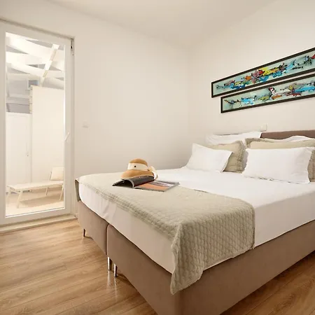 Belado Lejlighedshotel 4*