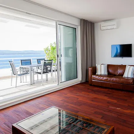 Belado アパートホテル ボル