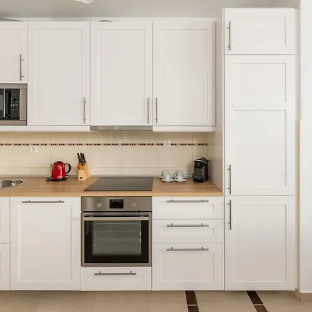 アパートホテル Belado