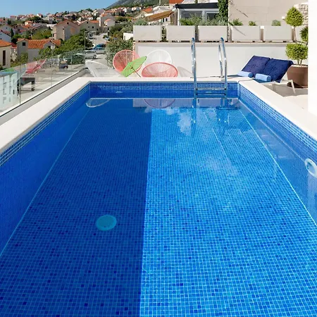 アパートホテル Belado ボル