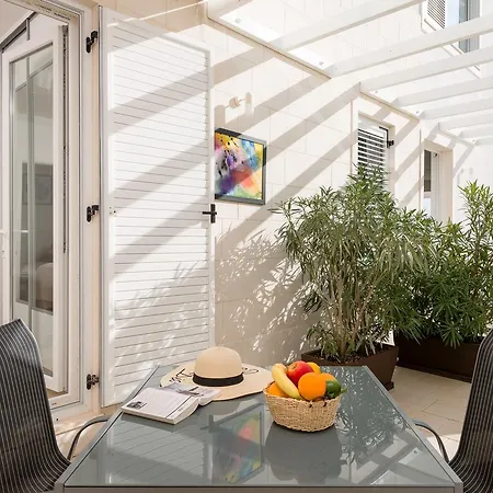 Aparthotel Belado Bol