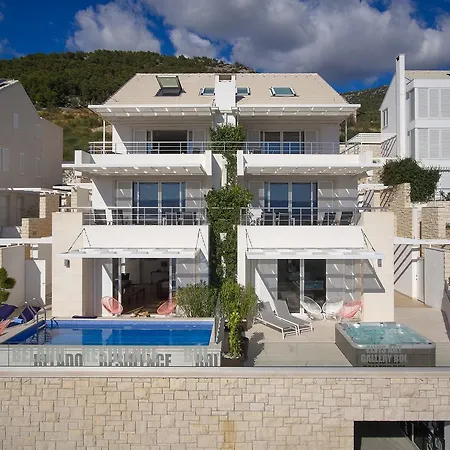 Belado アパートホテル ボル